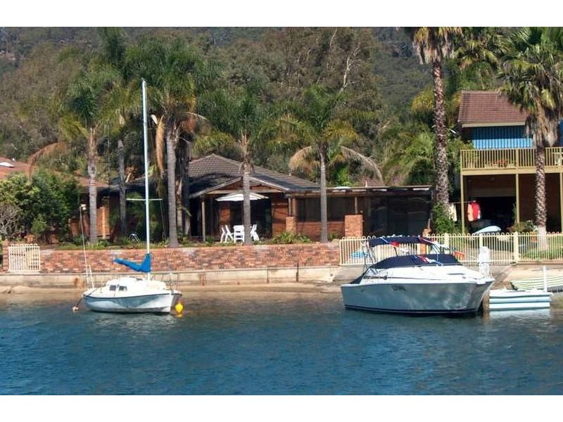 14 Marina View Parade, St Huberts Island NSW 2257