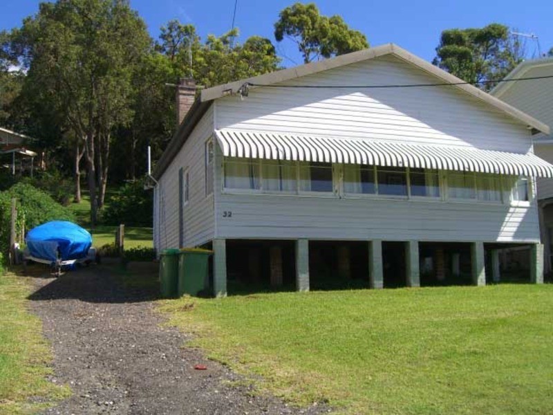 32 Taylor Street, Woy Woy Bay NSW 2256