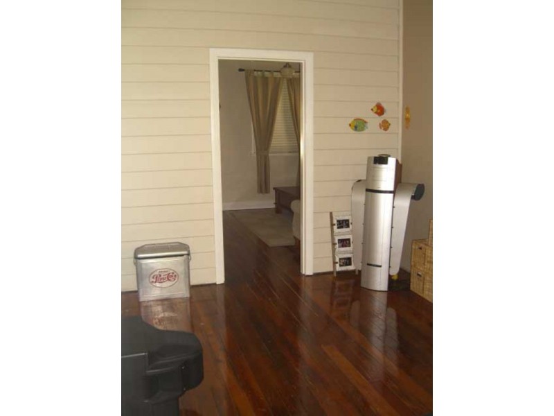 32 Taylor Street, Woy Woy Bay NSW 2256