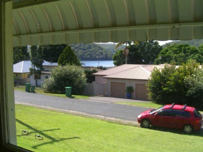 32 Taylor Street, Woy Woy Bay NSW 2256
