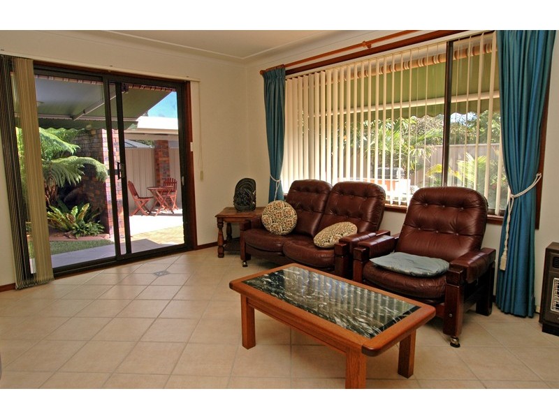 1 Jasmine Place, Umina Beach NSW 2257