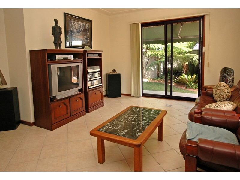 1 Jasmine Place, Umina Beach NSW 2257