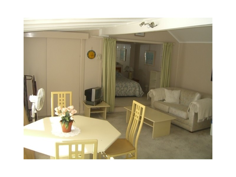 26 Picnic Parade, Ettalong Beach NSW 2257