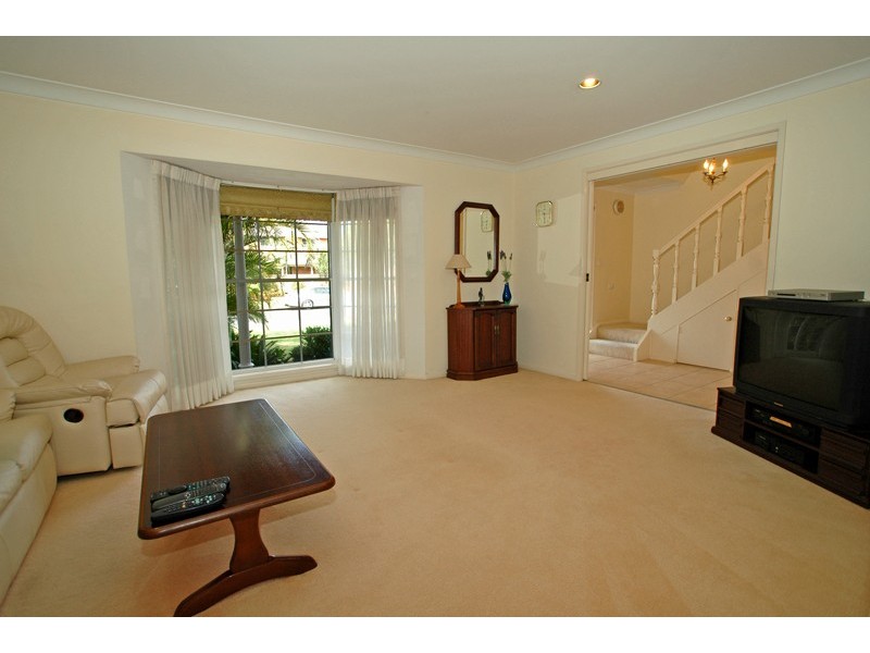 17 Mainsail Avenue, St Huberts Island NSW 2257