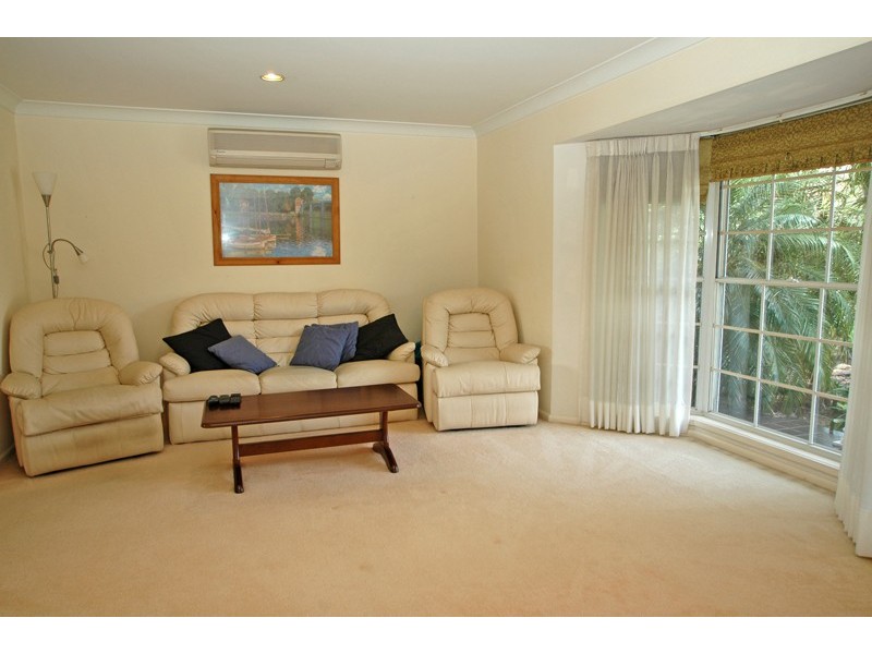 17 Mainsail Avenue, St Huberts Island NSW 2257
