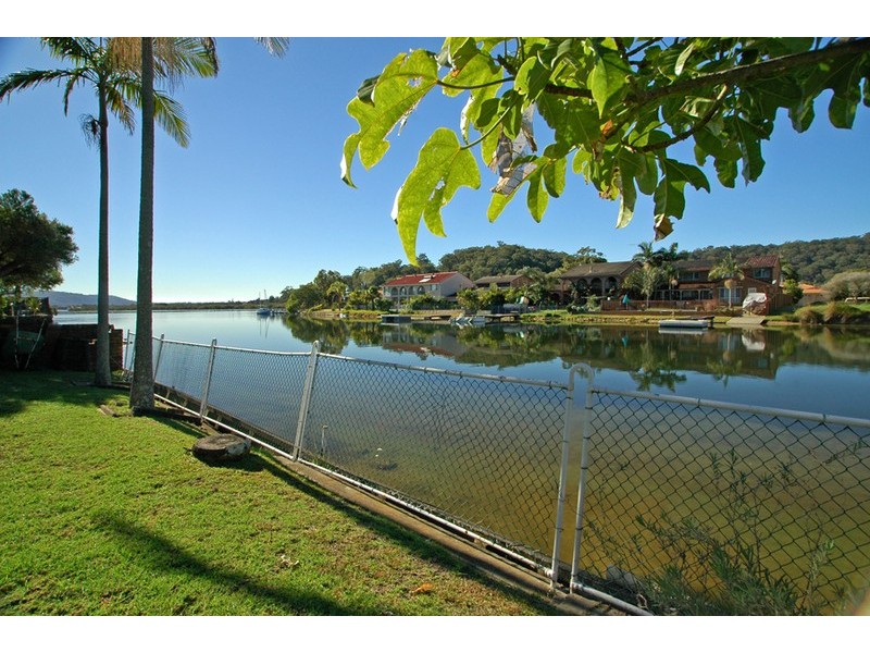 19 Nautilus Crescent, St Huberts Island NSW 2257
