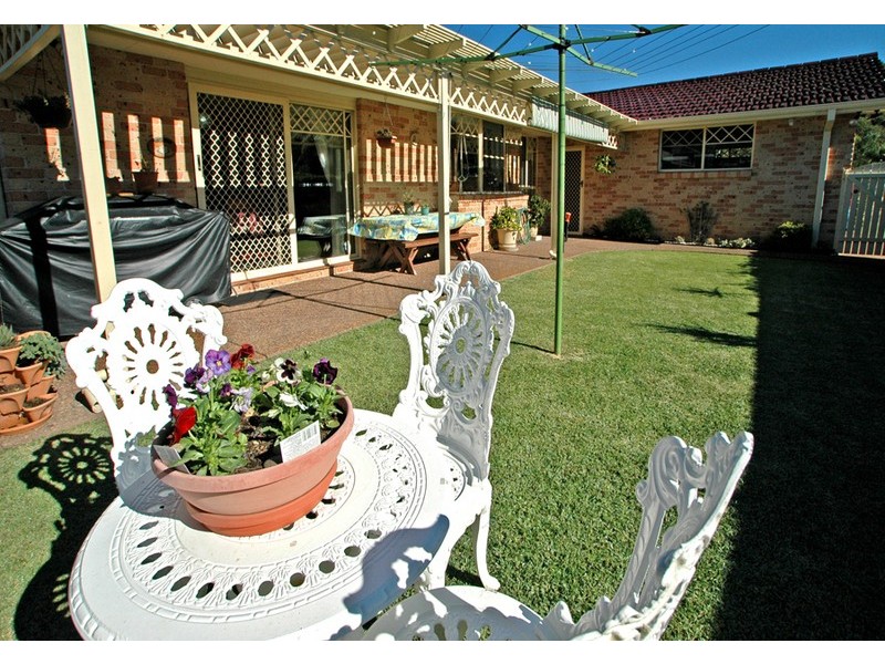 8 Macquarie Place, Umina Beach NSW 2257