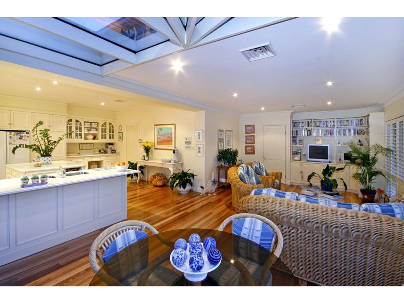 23 Beachfront Parade, St Huberts Island NSW 2257