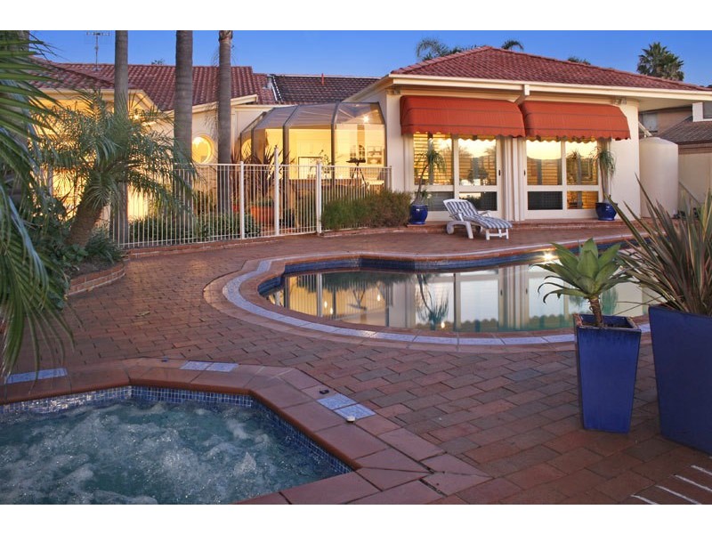 23 Beachfront Parade, St Huberts Island NSW 2257