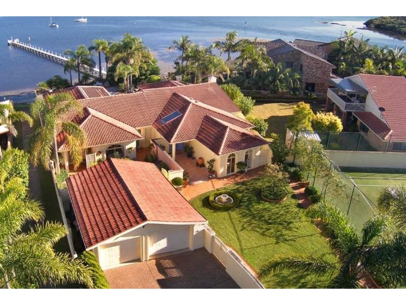 23 Beachfront Parade, St Huberts Island NSW 2257