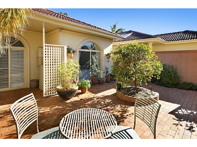 23 Beachfront Parade, St Huberts Island NSW 2257
