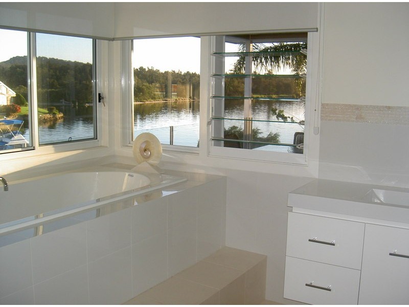 42 Marina View Parade, St Huberts Island NSW 2257