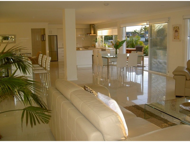 42 Marina View Parade, St Huberts Island NSW 2257