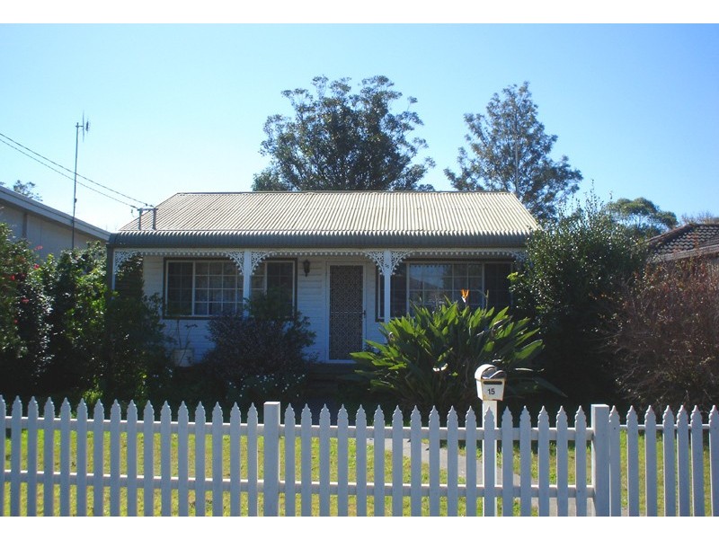 15 Alexandra Street, Umina Beach NSW 2257