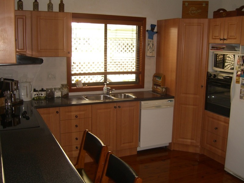 28 Dorothy Avenue, Woy Woy NSW 2256