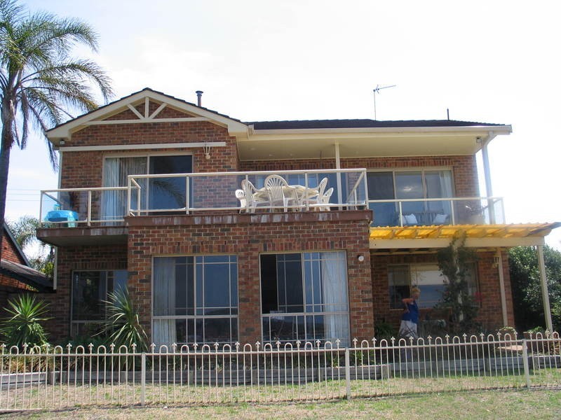 2/264 Blackwall Road, Woy Woy NSW 2256