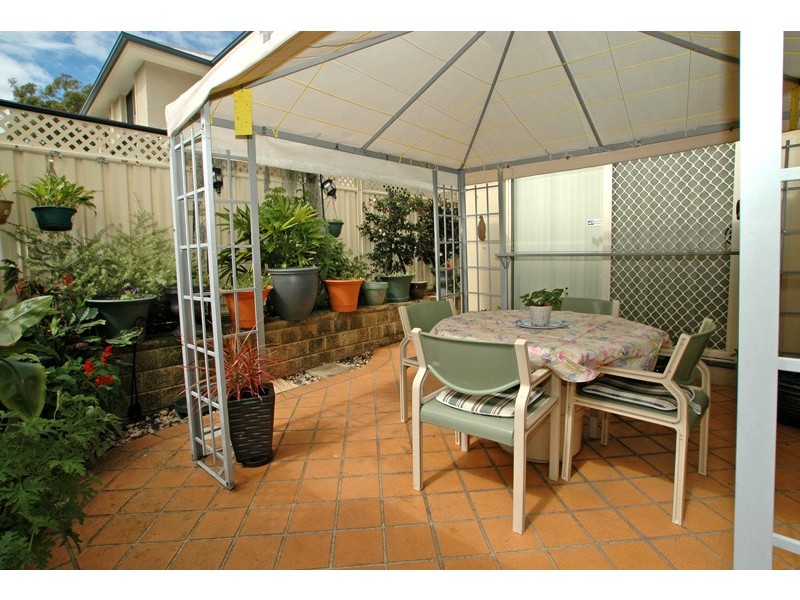 4/25 Warrigal Street, Woy Woy NSW 2256