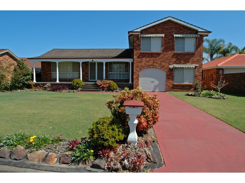 33 Beachfront Parade, St Huberts Island NSW 2257