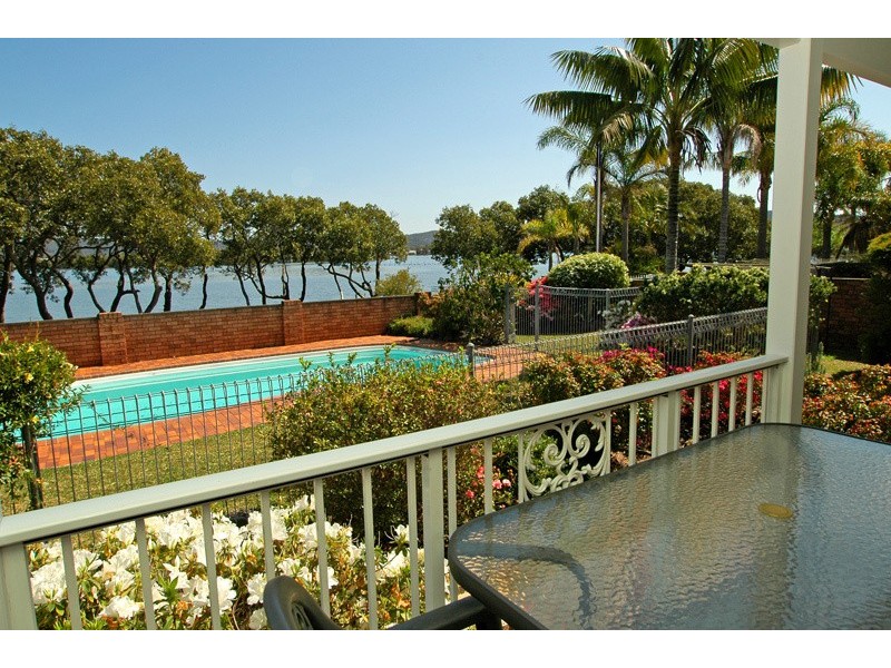 33 Beachfront Parade, St Huberts Island NSW 2257