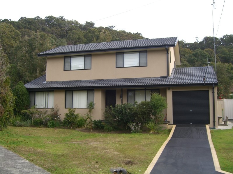 1 Karingal Close, Woy Woy NSW 2256