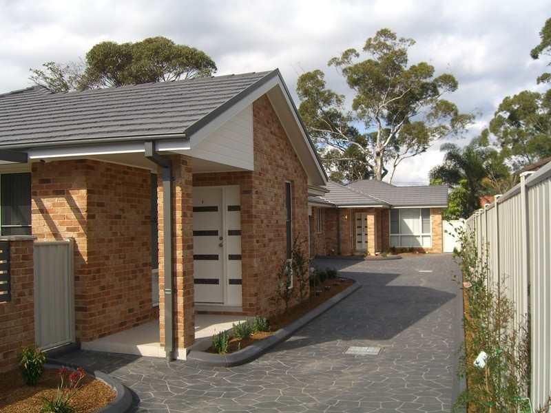 1&2/4 Donald Avenue, Umina Beach NSW 2257