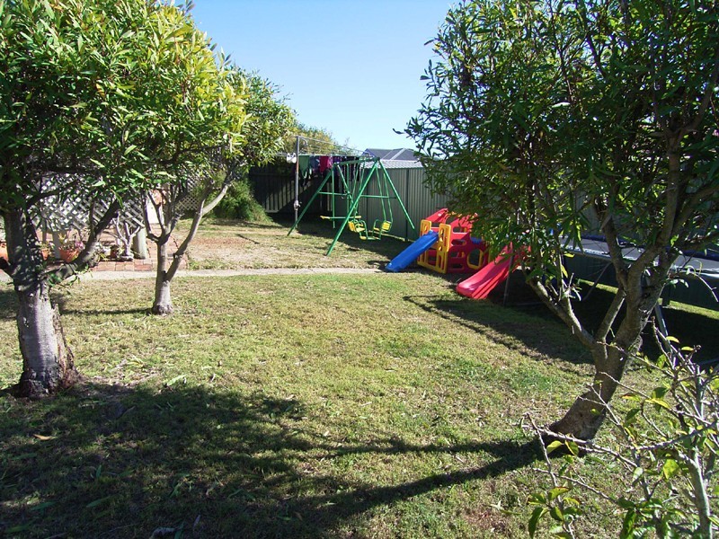 17 Beach Street, Ettalong Beach NSW 2257