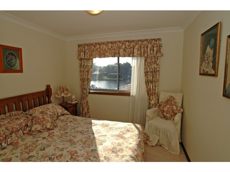 16 Salacia Close, St Huberts Island NSW 2257