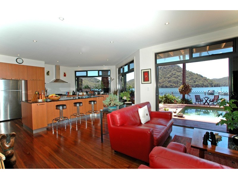 101 Taylor Street, Woy Woy Bay NSW 2256