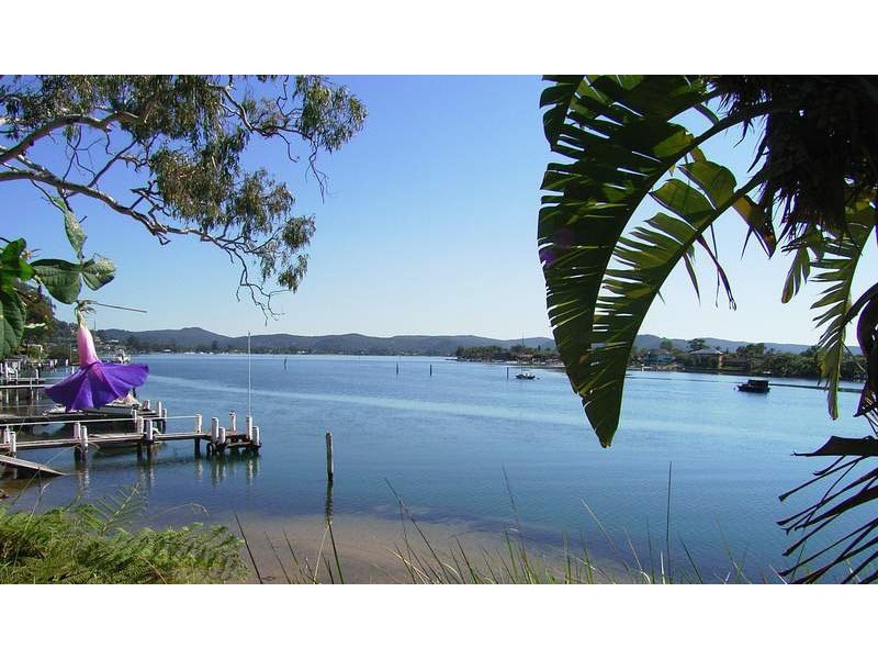 15 Tulani Avenue, Daleys Point NSW 2257