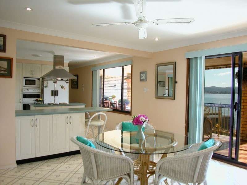 15 Tulani Avenue, Daleys Point NSW 2257