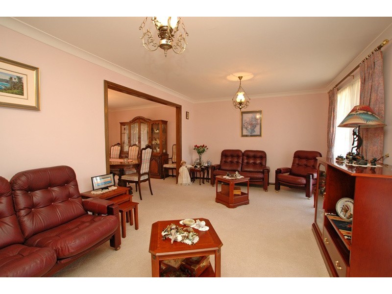 27 Helmsman Boulevard, St Huberts Island NSW 2257