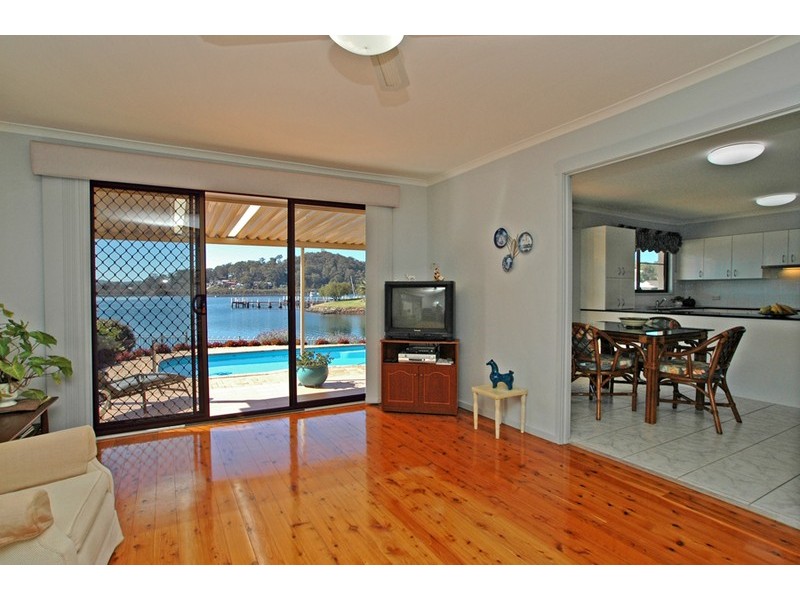 14 Skiff Place, St Huberts Island NSW 2257