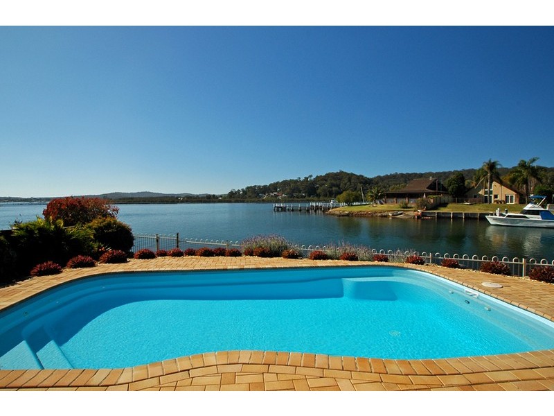 14 Skiff Place, St Huberts Island NSW 2257