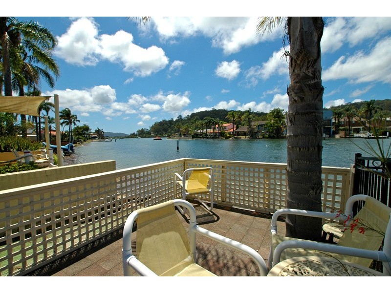47 Helmsman Boulevard, St Huberts Island NSW 2257