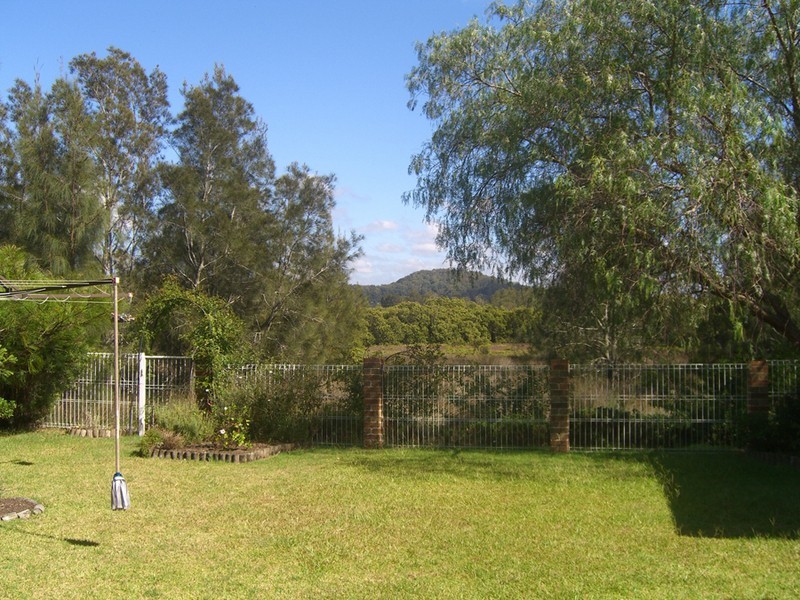 31 Gordon Road, Empire Bay NSW 2257