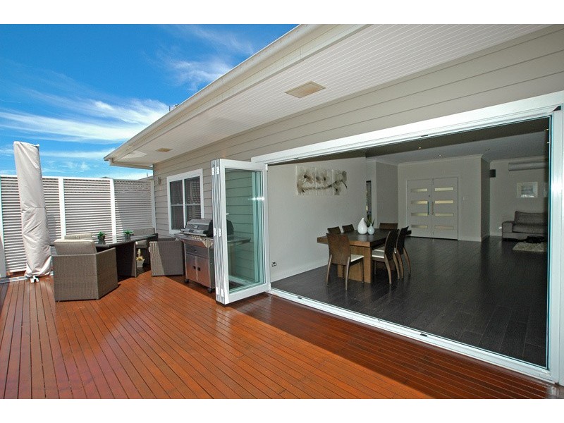 404 Orange Grove Road, Blackwall NSW 2256