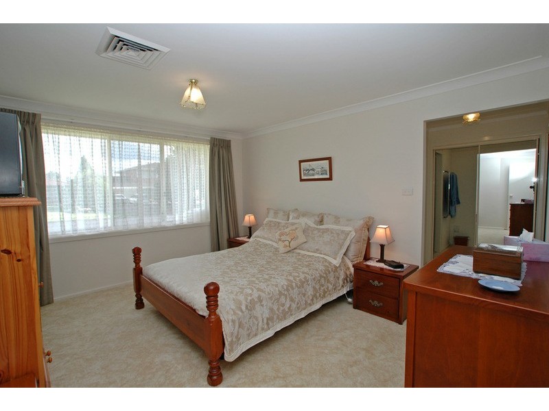 10 Mainsail Avenue, St Huberts Island NSW 2257