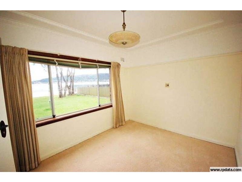7 Victory Parade, Tascott NSW 2250