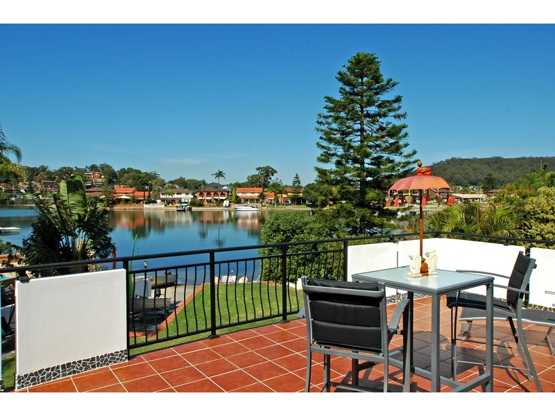 4 Mainsail Avenue, St Huberts Island NSW 2257