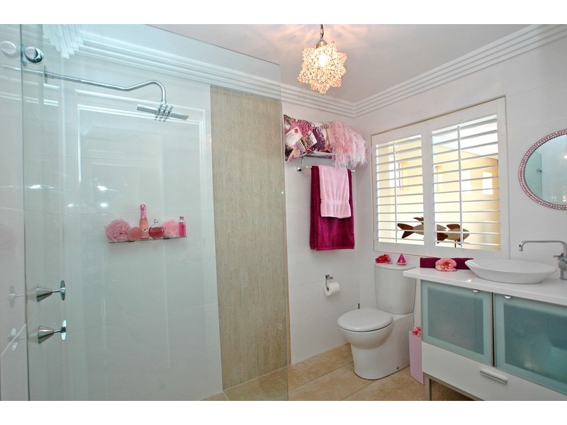 4 Mainsail Avenue, St Huberts Island NSW 2257
