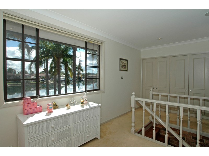 16 Cuttlefish Parade, St Huberts Island NSW 2257