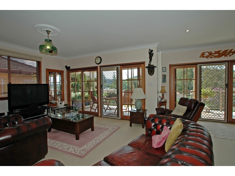 10 Taylor Street, Woy Woy Bay NSW 2256
