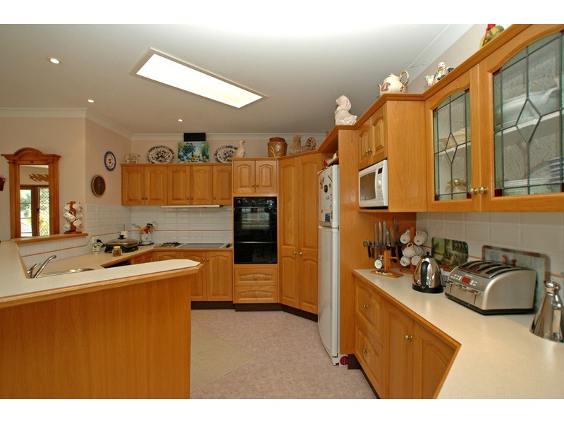 10 Taylor Street, Woy Woy Bay NSW 2256
