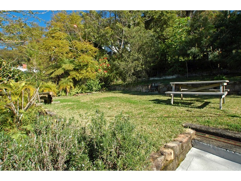 1 Uralla Lane, Blackwall NSW 2256