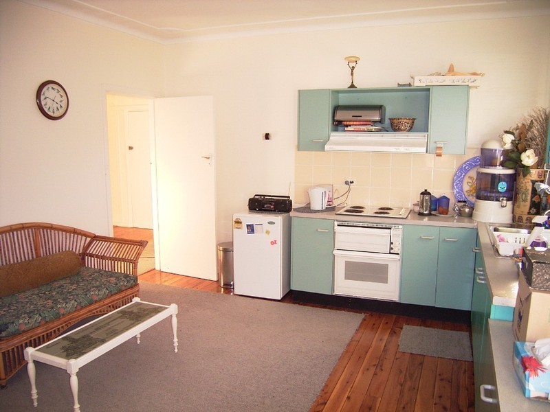 11 Melbourne Avenue, Umina Beach NSW 2257