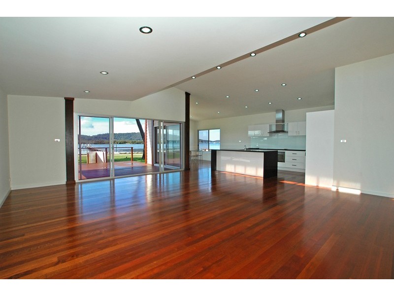 162 North Burge Road, Woy Woy NSW 2256