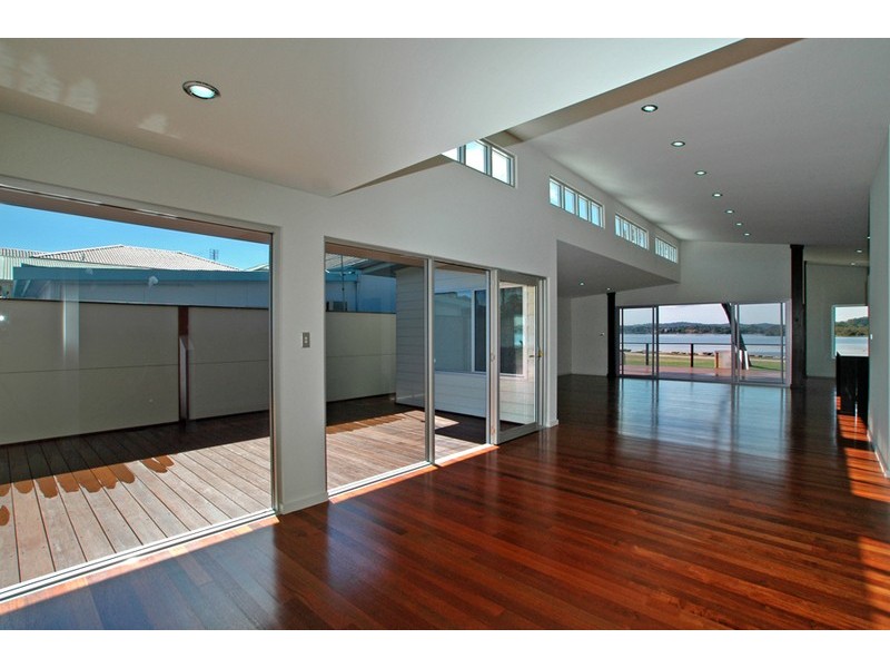 162 North Burge Road, Woy Woy NSW 2256