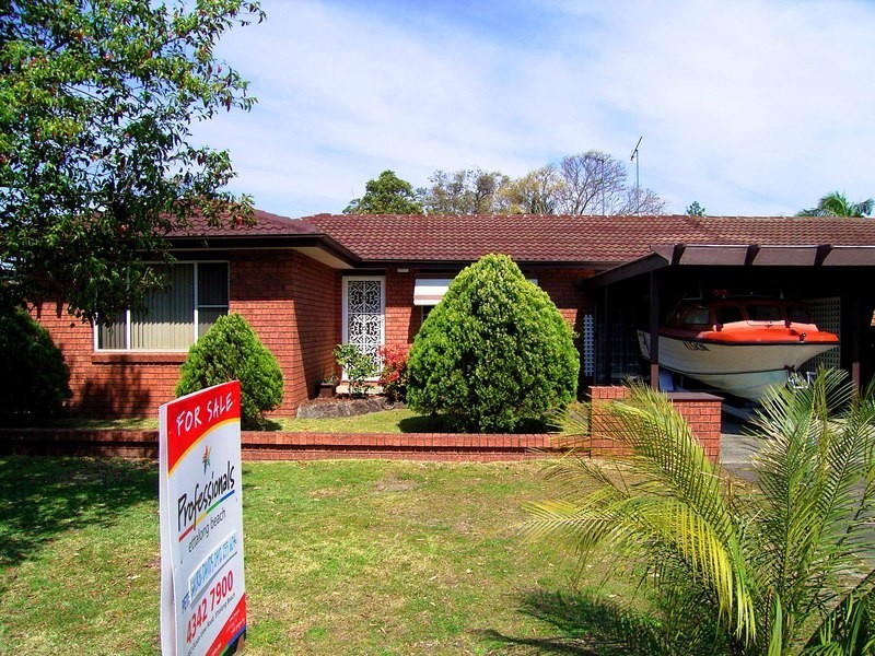 2/270 Ocean Beach Road, Umina Beach NSW 2257