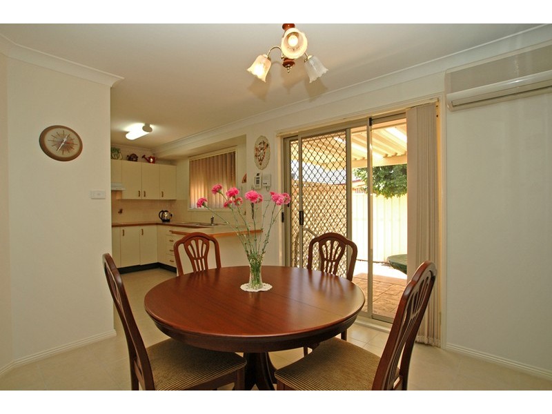 2/32 Bowden Road, Woy Woy NSW 2256