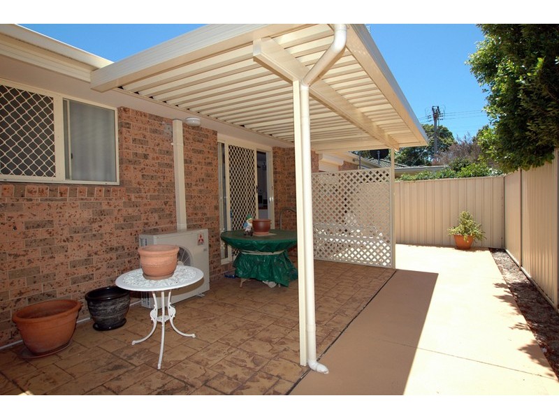 2/32 Bowden Road, Woy Woy NSW 2256
